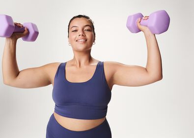 Vorgeformter, bügelloser Sport-BH mit Unterstützung Light dunkelblau dunkelblau - 21700205DARKBLUE - HEMA